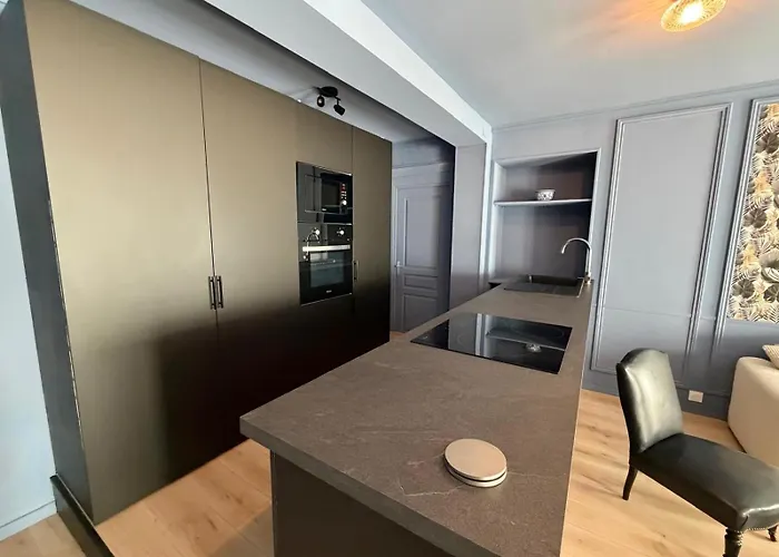 Apartman Grand Theatre View - Stylish 60m2